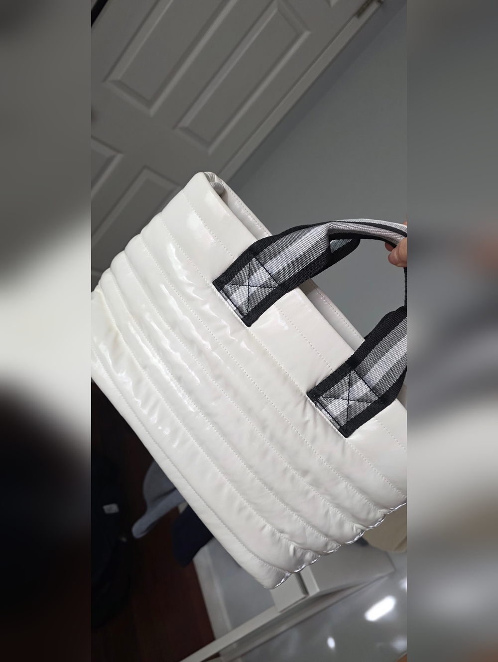 Think Royln White Bag - Picture 3 of 8